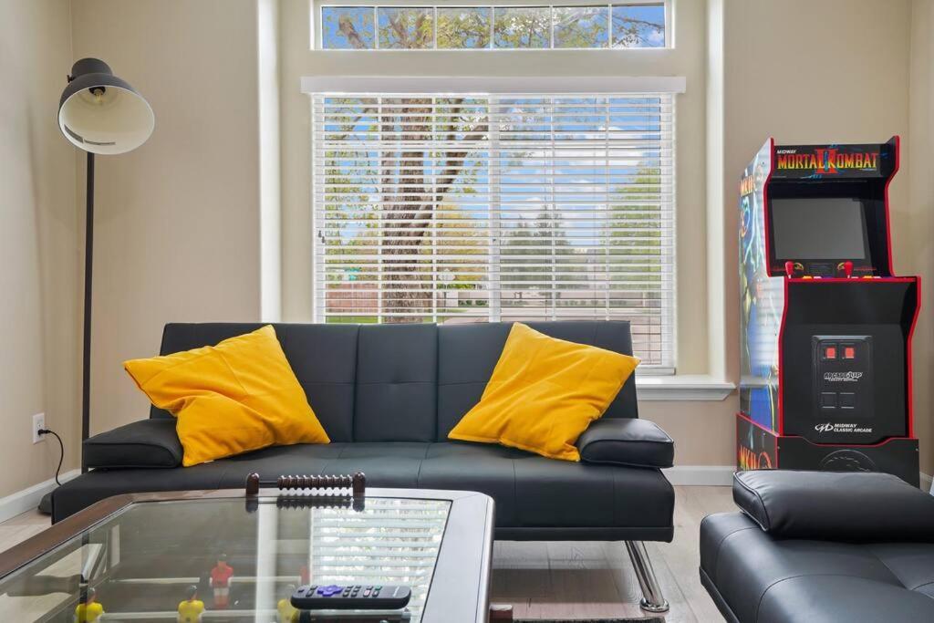 Remodeled, Charming Retreat On The City'S Doorstep Μπόιζ Εξωτερικό φωτογραφία